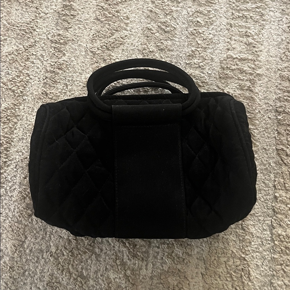 Retired Vera Bradley Simple Black Quilted Handbag with Zipper Charm and Handles